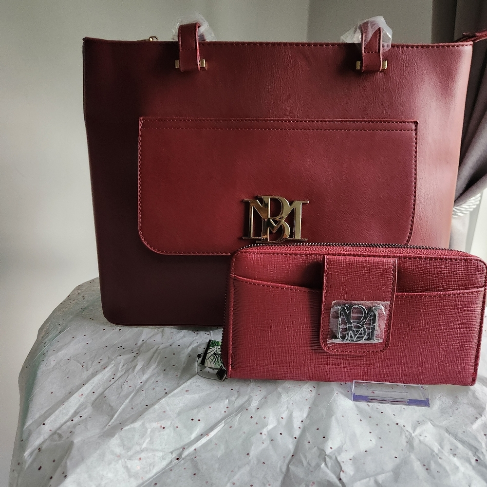 Badgley Mischka Wine Tote 4PC Set W/Slip Pocket in Front, Detachable Strap - Picture 2 of 12